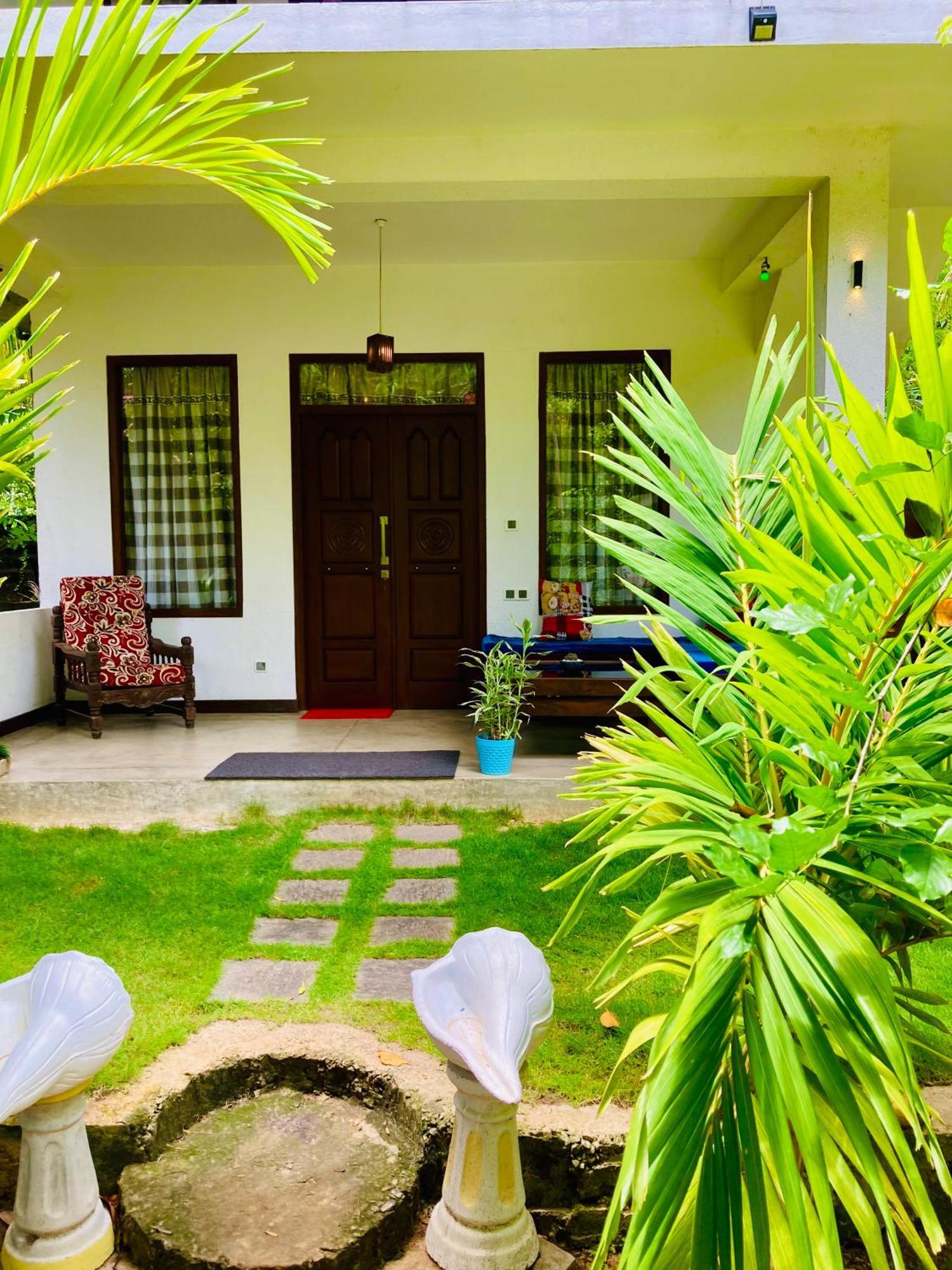 Mountain Seaview Cabanas Hotel Tangalle Exterior photo