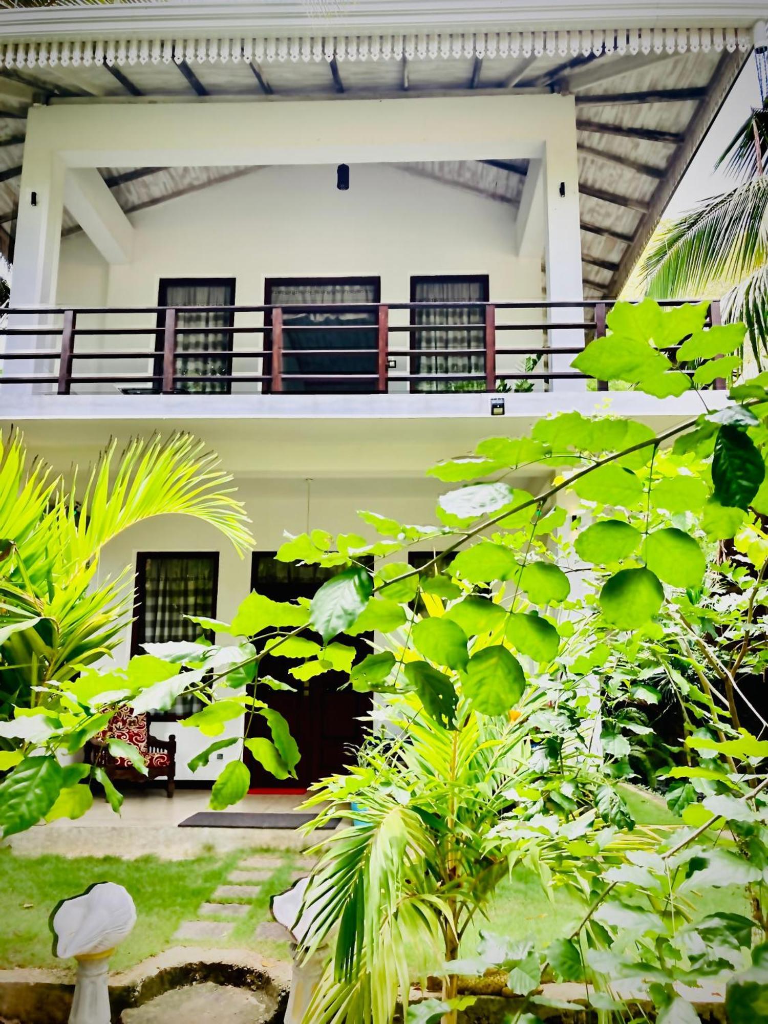 Mountain Seaview Cabanas Hotel Tangalle Exterior photo